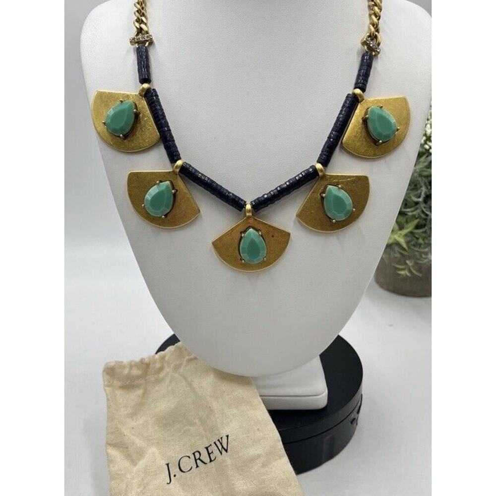 J. Crew Turquoise Blue Flat Bead Gold Tone Antiqued Fan Necklace Statement‎ New